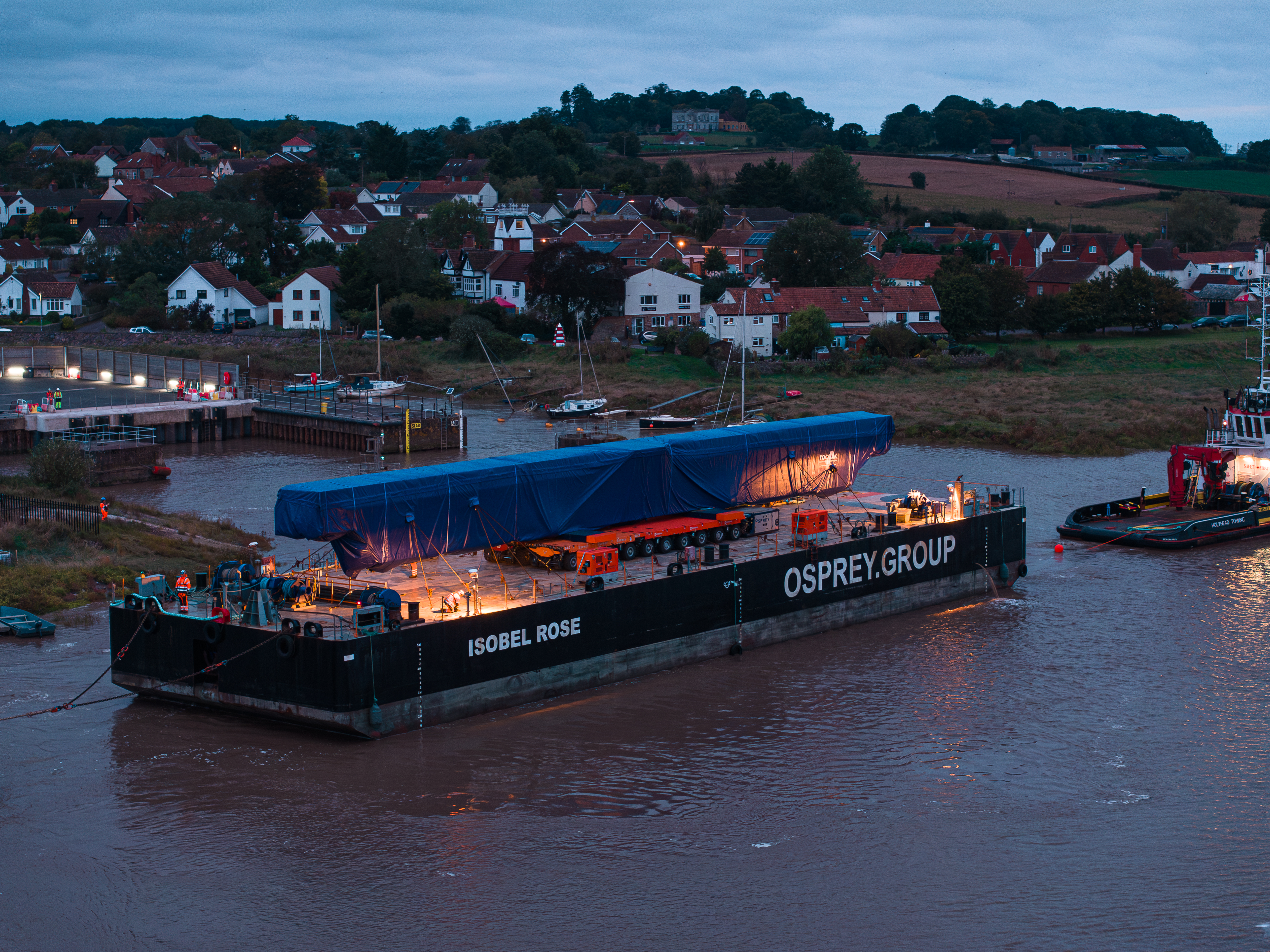 The polar crane beams are critical parts for the crane that will rotate 360° at the top of the second nuclear reactor building. It will be used to install heavy equipment during construction, such as the reactor and steam generators.