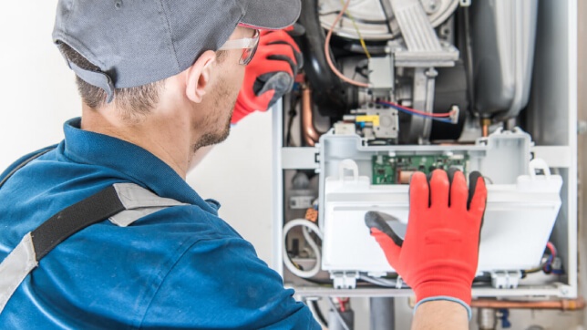 How to Choose the Best Boiler Cover | EDF