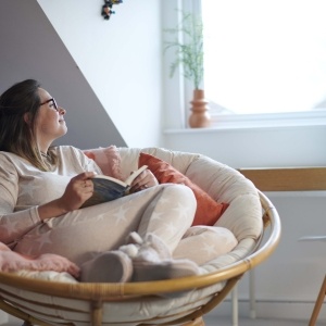 Woman reading in a chair