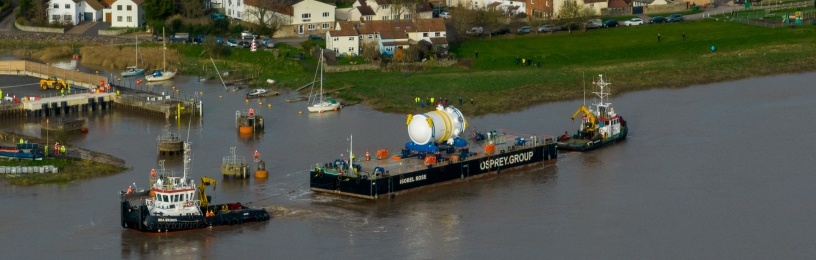 Reactor Pressure Vessel sailing into Combwich Wharf