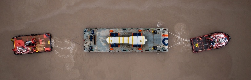 First Steam Generator travelling to Combwich Wharf