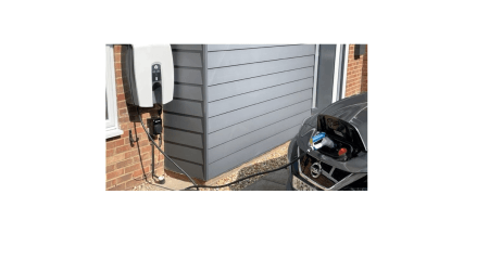 Bidirectional charger and car