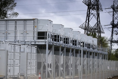 Pivot Power, Wärtsilä, and Habitat Energy today activated the UK’s first grid-scale battery storage system directly connected to the transmission-network.