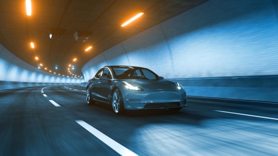 electric car driving performance advantages